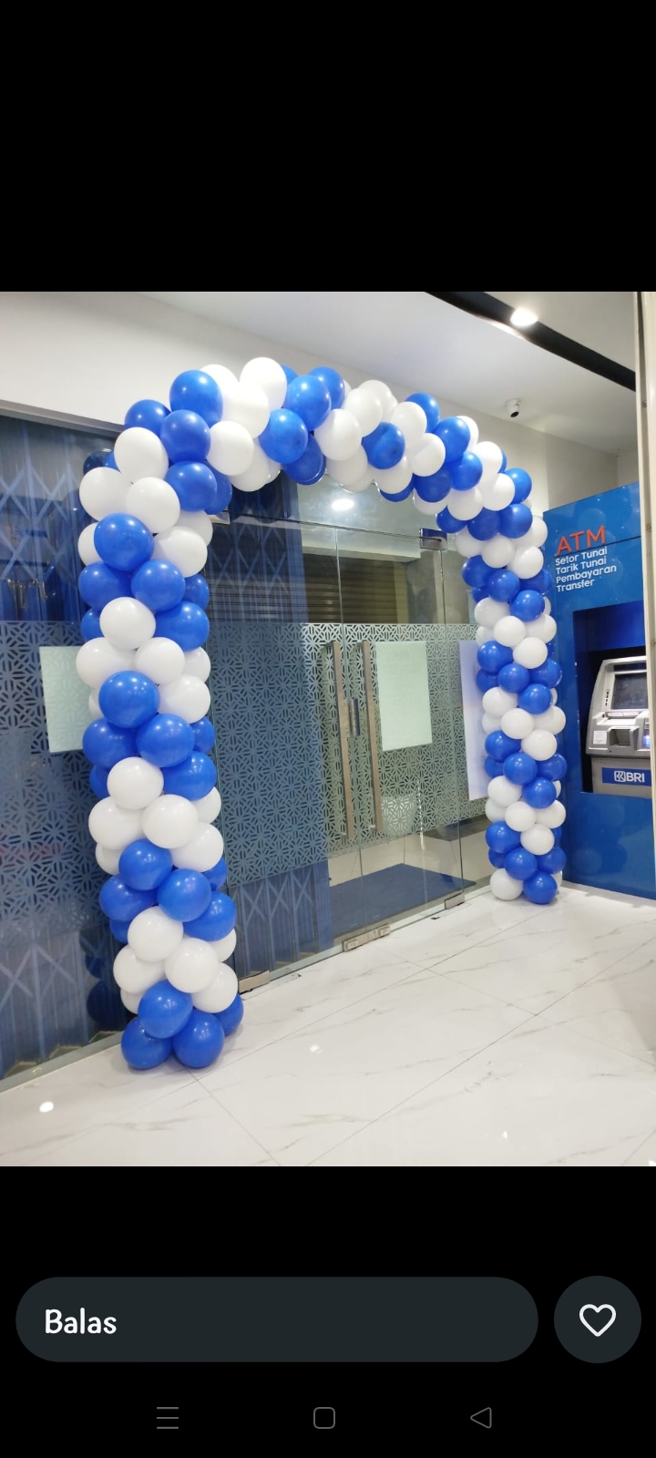 Arch balon biru putih bank